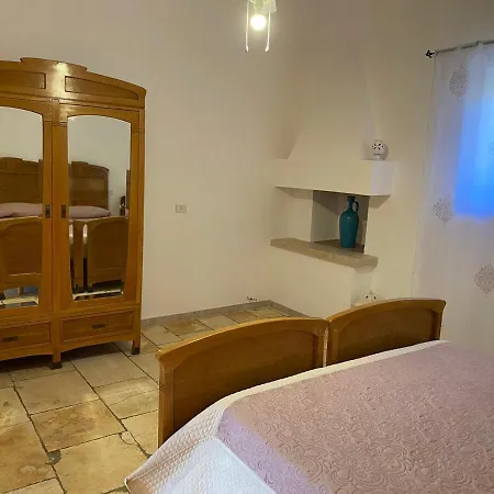 Apartment Don Vito Surrounded By Centuries-old Olive Trees